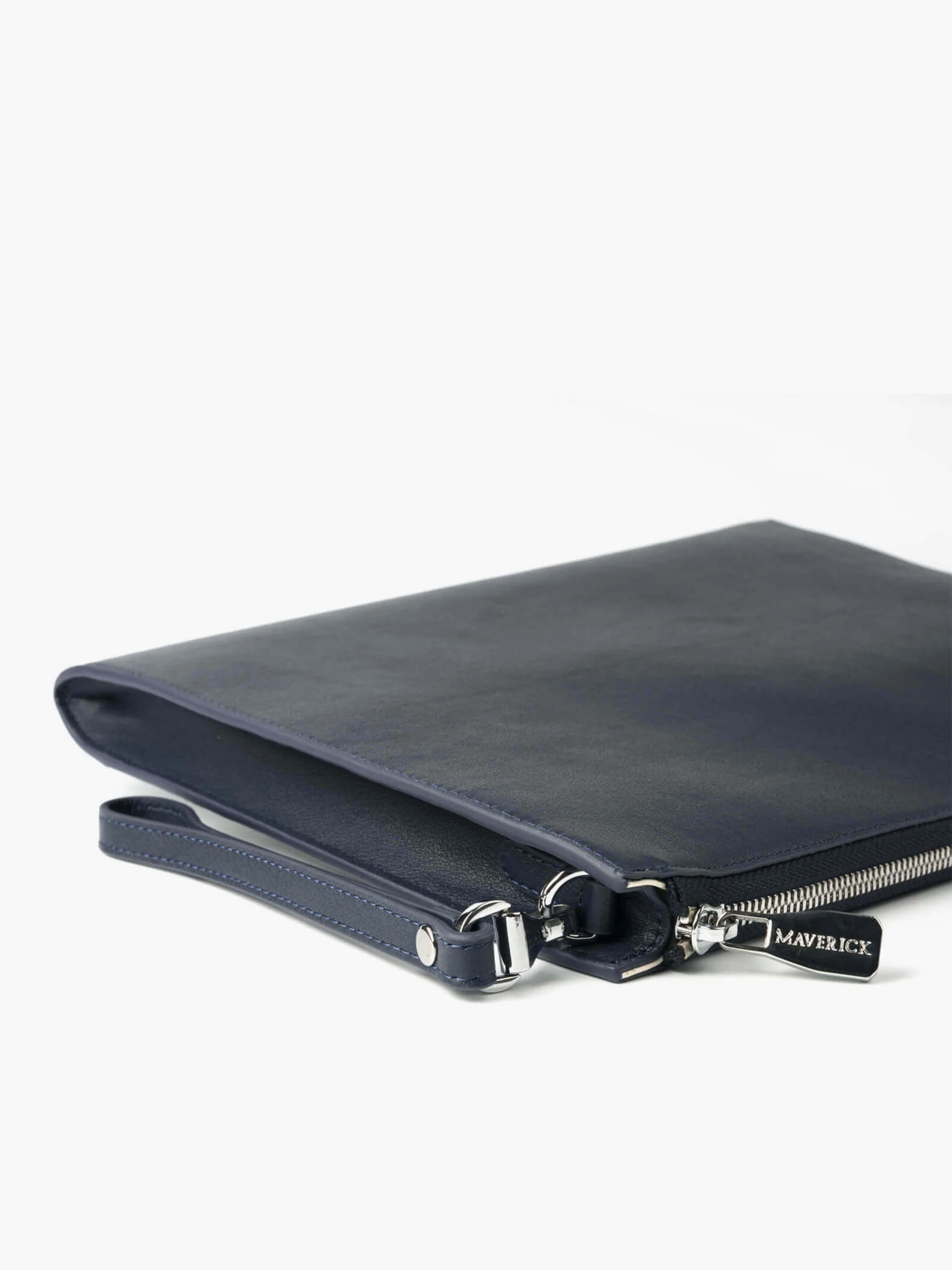 Atlas Macbook Clutch - Image 3