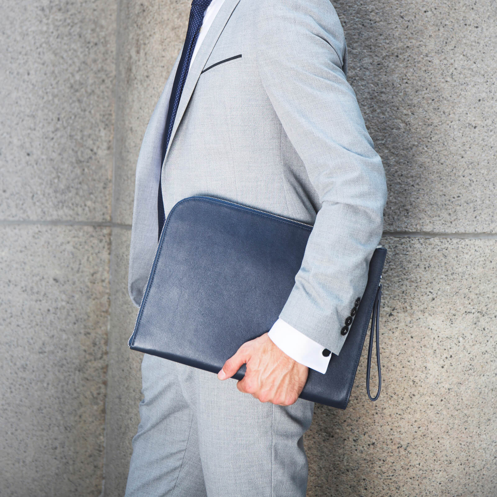 Atlas Macbook Clutch - Image 5