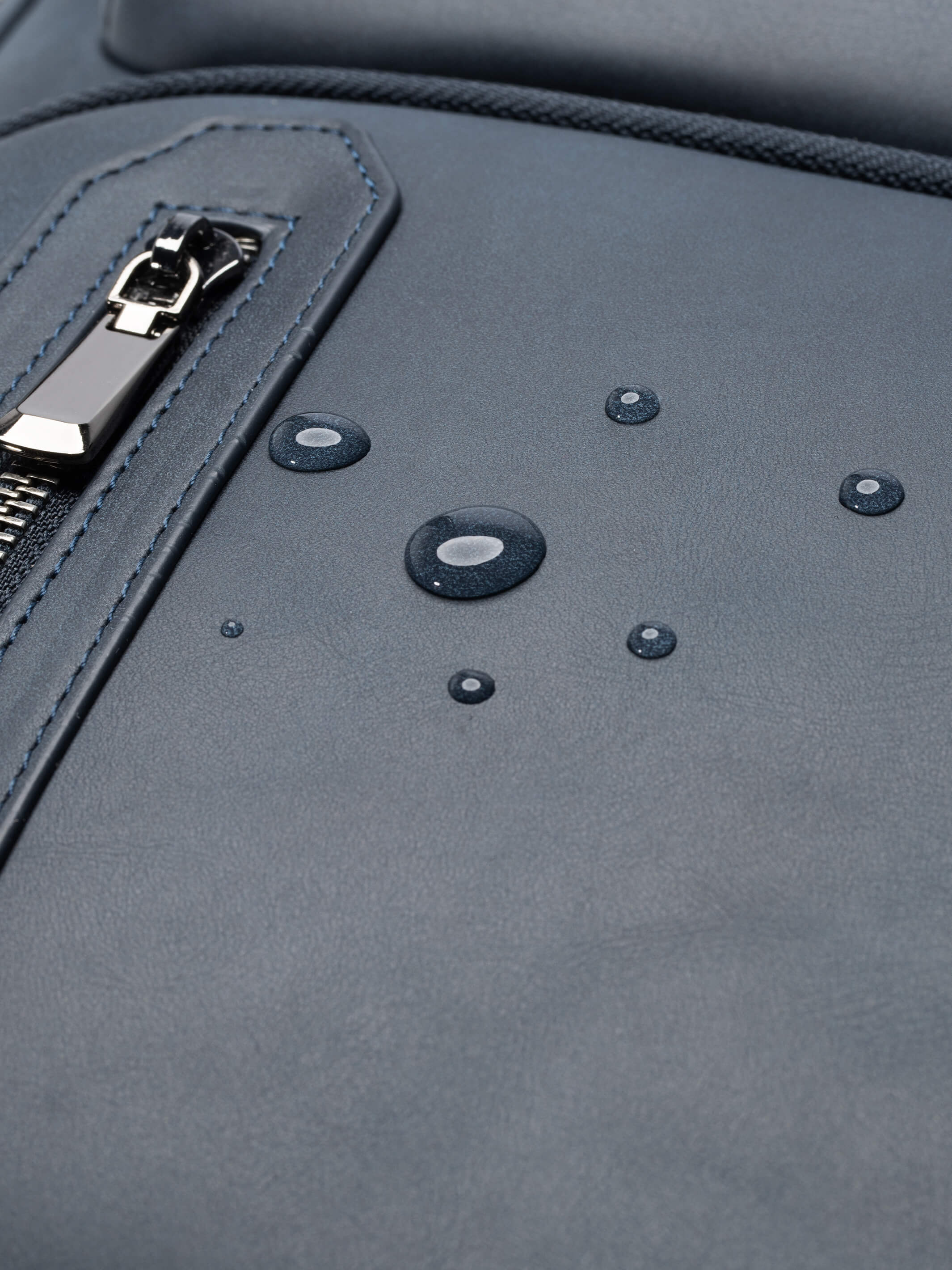 Explorer Light Backpack Plus - Image 7