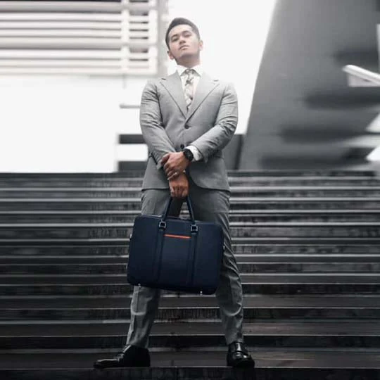 Manhattan Double-Zip Leather Briefcase - Image 44