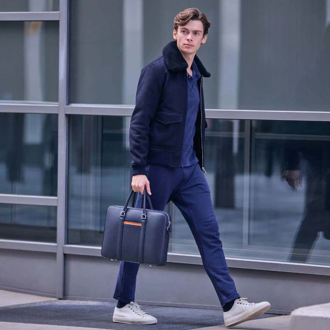 Manhattan Leather Briefcase - Image 53