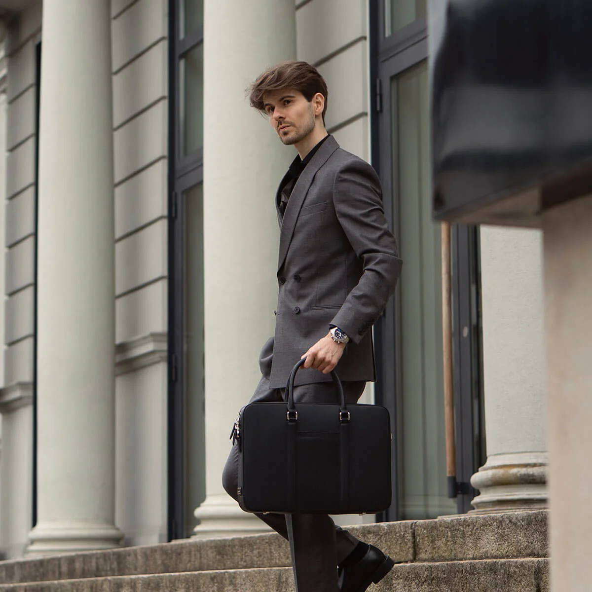 Manhattan Leather Briefcase - Image 65