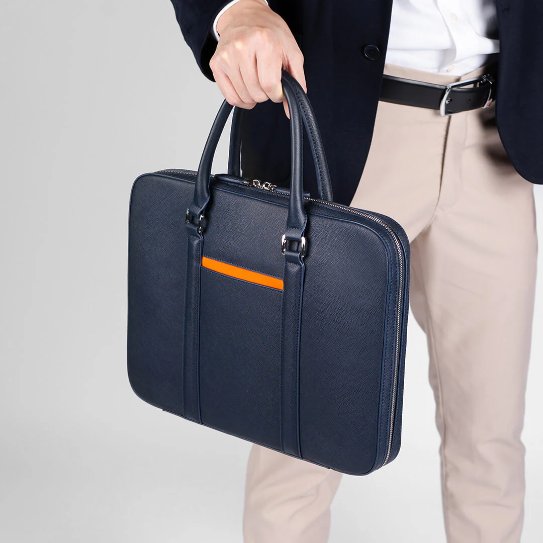 Manhattan Slim Leather Briefcase - Image 17