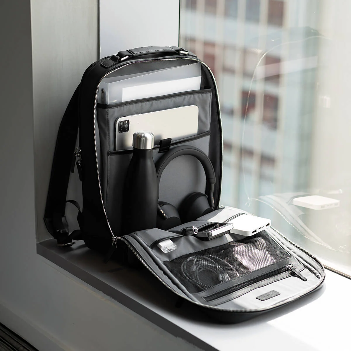 Montreal Business Backpack - Image 25