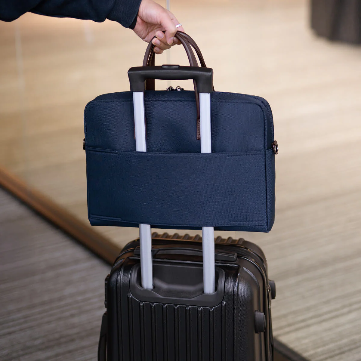 Motion Light Briefcase - Image 32