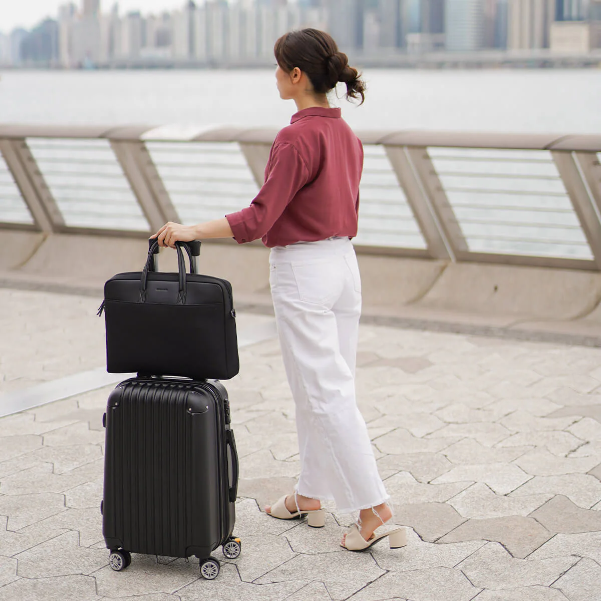 Motion Light Briefcase - Image 34