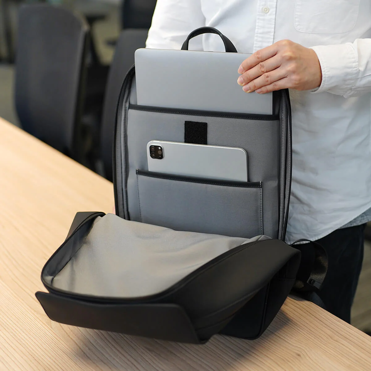 Vista Waterproof Backpack Pro - Image 32