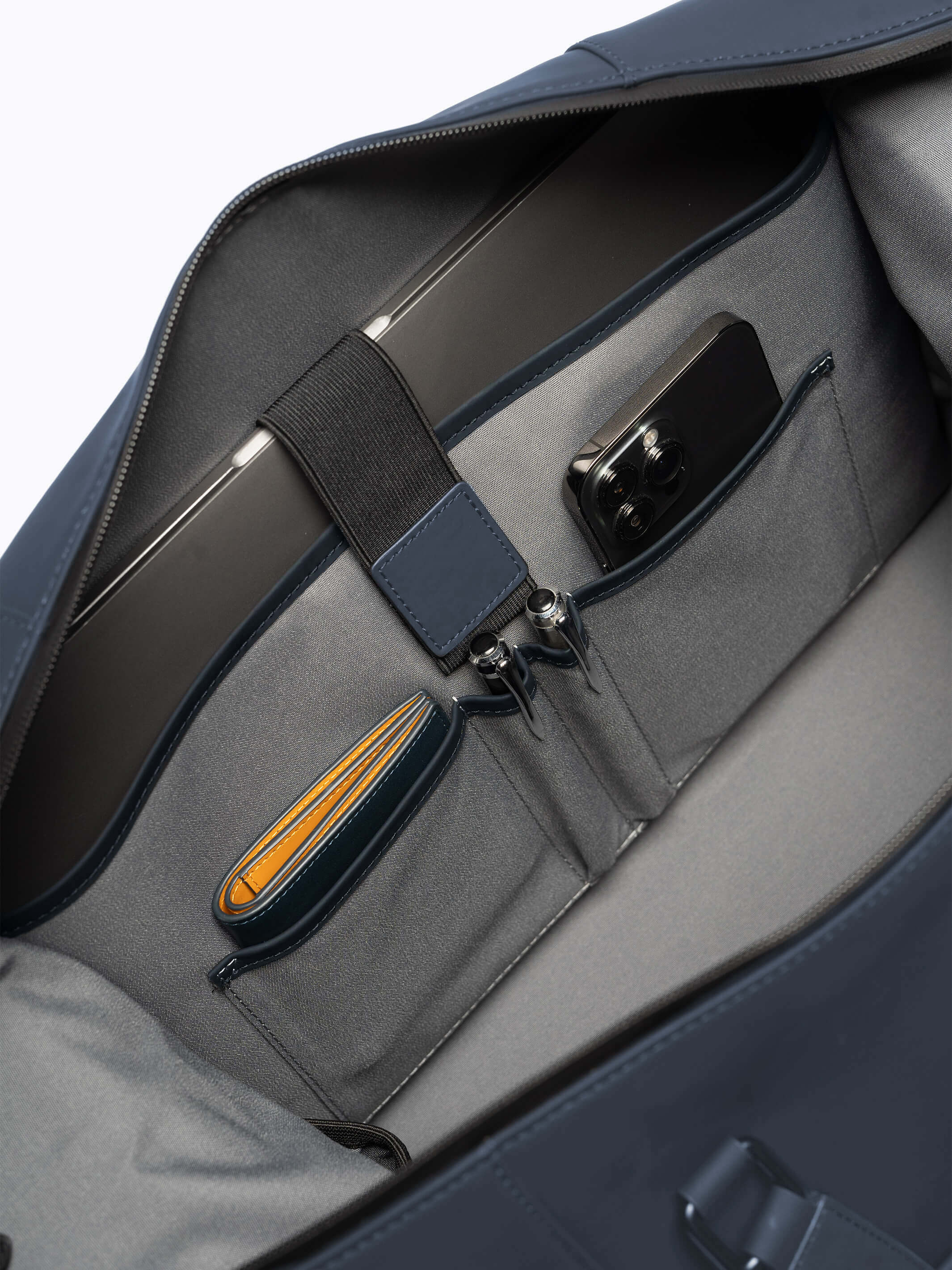 Vista Waterproof Weekender - Image 20