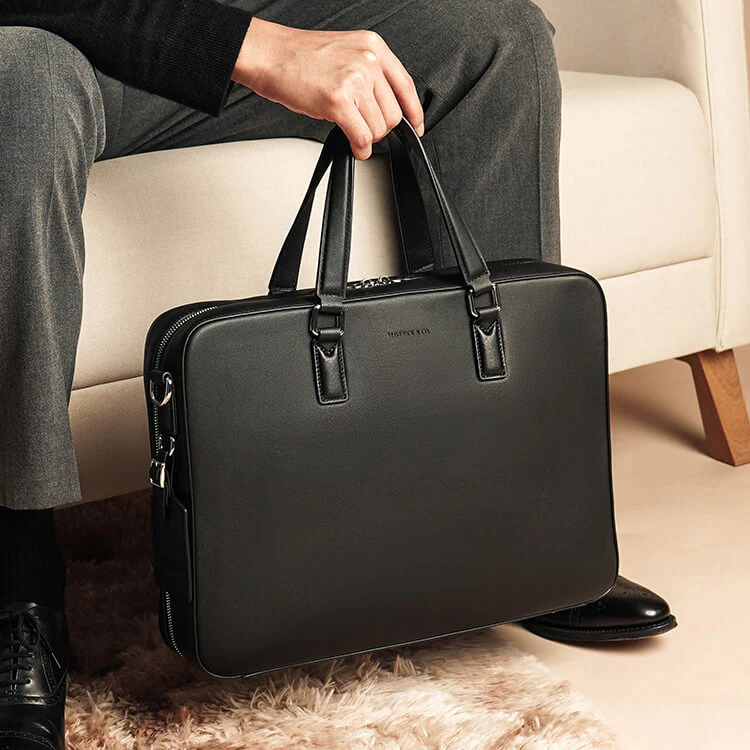 Windsor Deluxe Leather Briefcase - Image 10